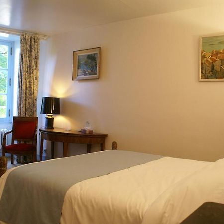 Hostellerie Du Chateau De L'Isle La Croix-en-Touraine Ngoại thất bức ảnh