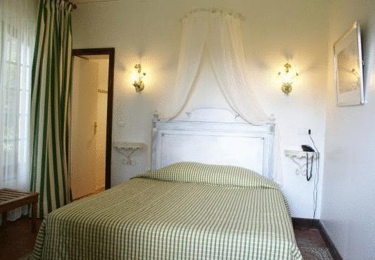Hostellerie Du Chateau De L'Isle La Croix-en-Touraine Ngoại thất bức ảnh
