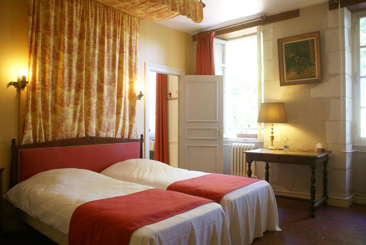 Hostellerie Du Chateau De L'Isle La Croix-en-Touraine Ngoại thất bức ảnh