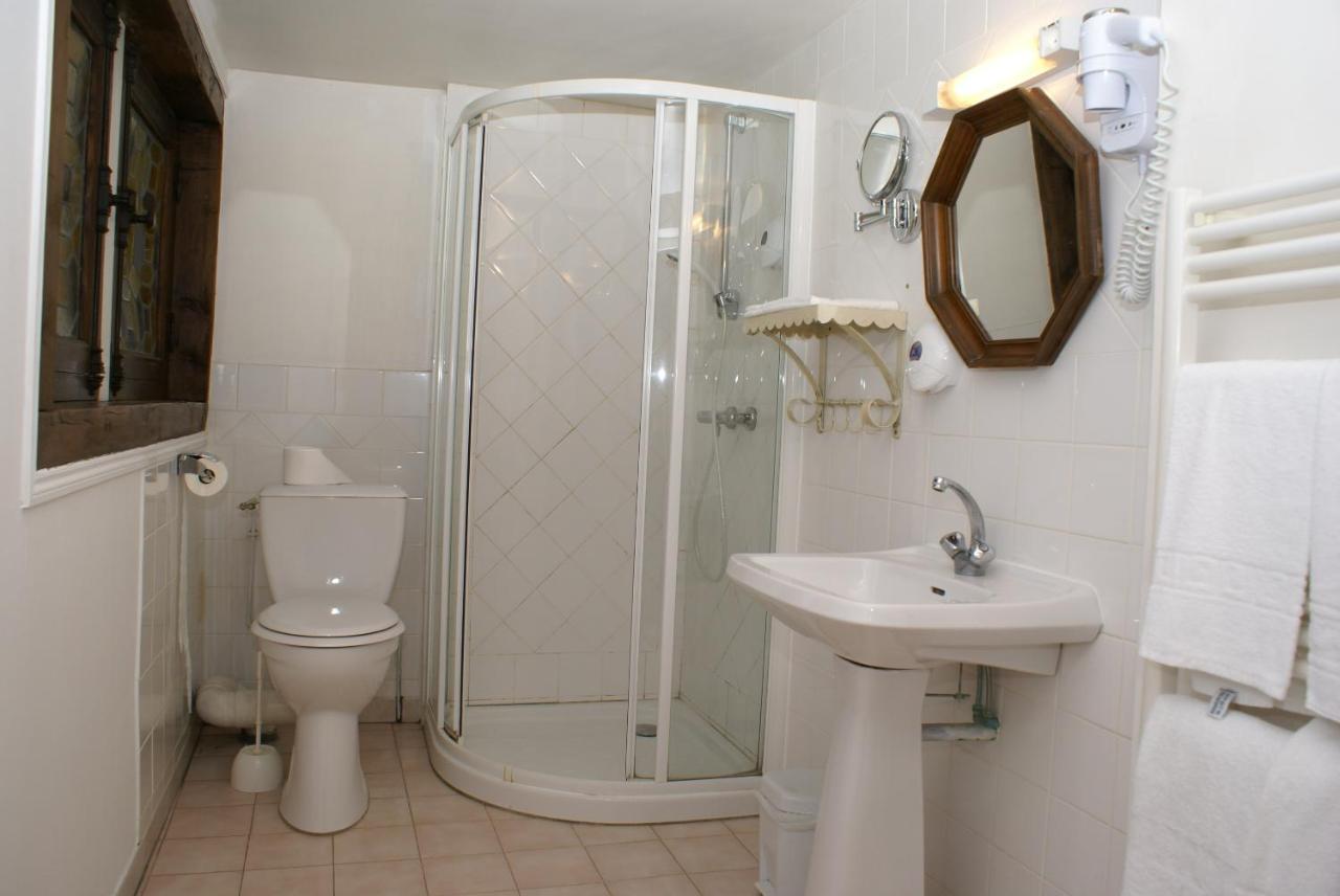 Hostellerie Du Chateau De L'Isle La Croix-en-Touraine Ngoại thất bức ảnh